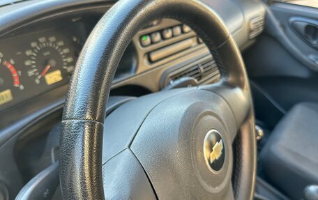 Chevrolet Niva I рестайлинг, 2012 год, 688 000 рублей, 21 фотография