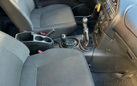 Chevrolet Niva I рестайлинг, 2012 год, 688 000 рублей, 24 фотография
