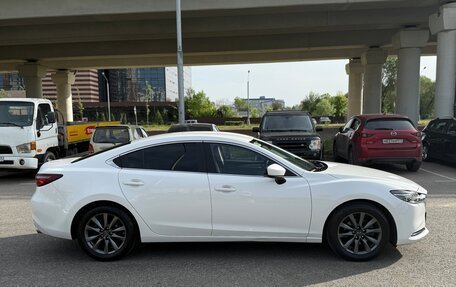 Mazda 6, 2019 год, 2 350 000 рублей, 3 фотография