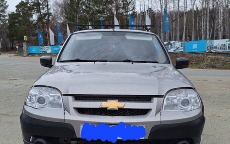 Chevrolet Niva I рестайлинг, 2014 год, 459 500 рублей, 8 фотография