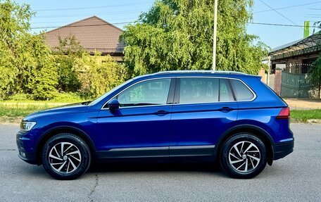 Volkswagen Tiguan II, 2018 год, 2 300 000 рублей, 5 фотография