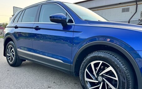 Volkswagen Tiguan II, 2018 год, 2 300 000 рублей, 9 фотография