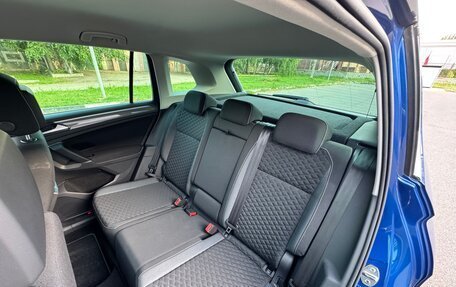 Volkswagen Tiguan II, 2018 год, 2 300 000 рублей, 27 фотография