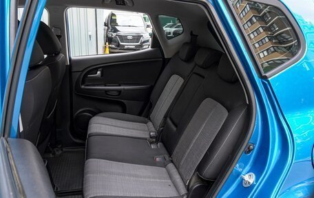 KIA Venga I, 2011 год, 910 000 рублей, 9 фотография