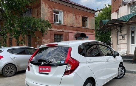 Honda Fit III, 2019 год, 1 500 000 рублей, 4 фотография