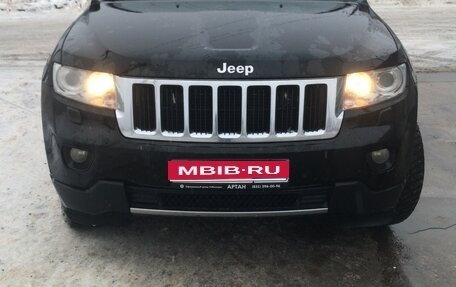 Jeep Grand Cherokee, 2012 год, 2 050 000 рублей, 1 фотография
