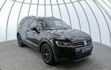 Volkswagen Tiguan II, 2020 год, 2 640 000 рублей, 3 фотография