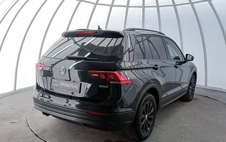 Volkswagen Tiguan II, 2020 год, 2 640 000 рублей, 6 фотография