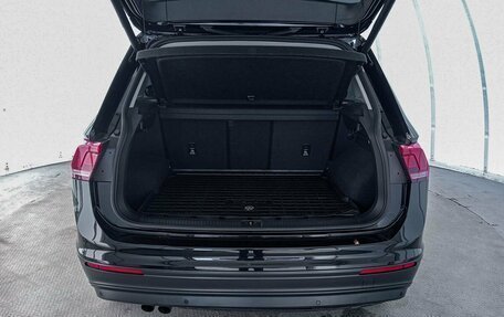 Volkswagen Tiguan II, 2020 год, 2 640 000 рублей, 12 фотография