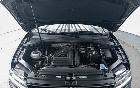 Volkswagen Tiguan II, 2020 год, 2 640 000 рублей, 11 фотография