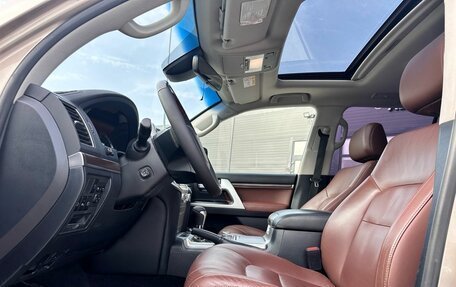 Toyota Land Cruiser 200, 2016 год, 6 500 000 рублей, 12 фотография