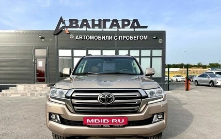 Toyota Land Cruiser 200, 2016 год, 6 500 000 рублей, 11 фотография