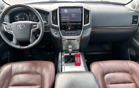 Toyota Land Cruiser 200, 2016 год, 6 500 000 рублей, 13 фотография
