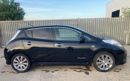 Nissan Leaf I, 2015 год, 850 000 рублей, 10 фотография