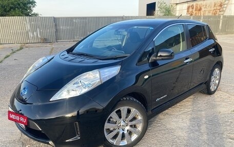 Nissan Leaf I, 2015 год, 850 000 рублей, 9 фотография