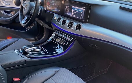 Mercedes-Benz E-Класс, 2016 год, 2 350 000 рублей, 11 фотография