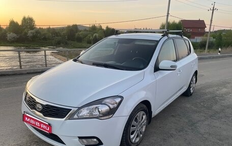 KIA cee'd I рестайлинг, 2011 год, 660 000 рублей, 5 фотография
