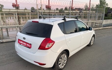KIA cee'd I рестайлинг, 2011 год, 660 000 рублей, 8 фотография