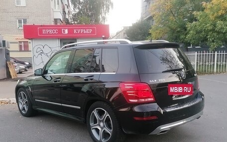 Mercedes-Benz GLK-Класс, 2015 год, 2 300 000 рублей, 5 фотография