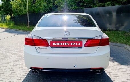 Honda Accord IX рестайлинг, 2013 год, 1 600 000 рублей, 5 фотография