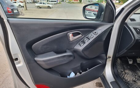 Hyundai ix35 I рестайлинг, 2012 год, 1 010 000 рублей, 11 фотография