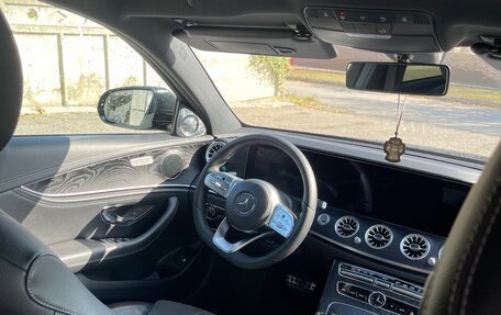 Mercedes-Benz E-Класс, 2019 год, 3 500 000 рублей, 11 фотография