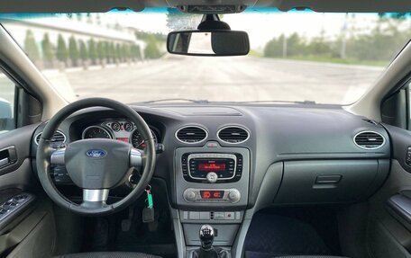 Ford Focus II рестайлинг, 2010 год, 599 990 рублей, 3 фотография