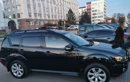 Mitsubishi Outlander III рестайлинг 3, 2010 год, 1 350 000 рублей, 1 фотография