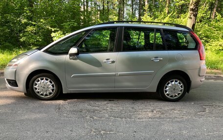 Citroen C4 Picasso II рестайлинг, 2010 год, 595 000 рублей, 3 фотография