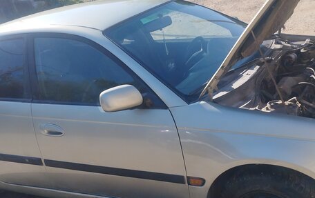 Toyota Avensis III рестайлинг, 1998 год, 255 000 рублей, 2 фотография