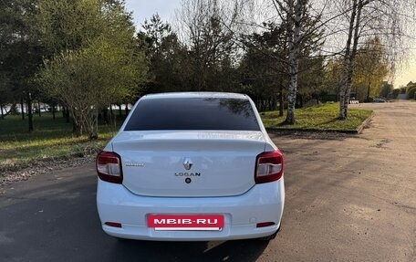 Renault Logan II, 2018 год, 795 000 рублей, 5 фотография