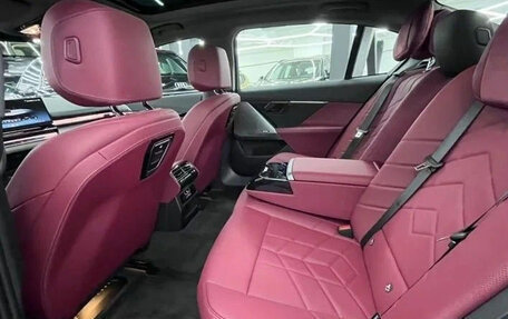 BMW 5 серия, 2025 год, 8 200 000 рублей, 7 фотография
