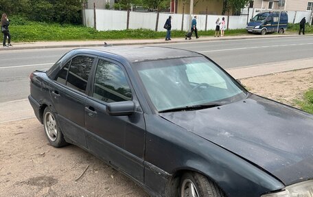 Mercedes-Benz C-Класс, 1995 год, 120 000 рублей, 3 фотография