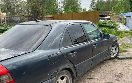 Mercedes-Benz C-Класс, 1995 год, 120 000 рублей, 4 фотография