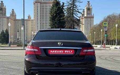 Mercedes-Benz E-Класс, 2009 год, 1 100 000 рублей, 3 фотография