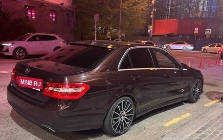 Mercedes-Benz E-Класс, 2009 год, 1 100 000 рублей, 10 фотография