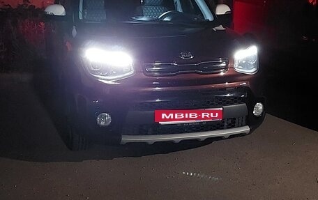 KIA Soul II рестайлинг, 2018 год, 1 790 000 рублей, 3 фотография