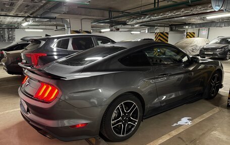 Ford Mustang VI рестайлинг, 2022 год, 4 500 000 рублей, 22 фотография
