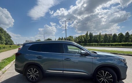 Chery Tiggo 8 Pro, 2022 год, 2 225 000 рублей, 2 фотография