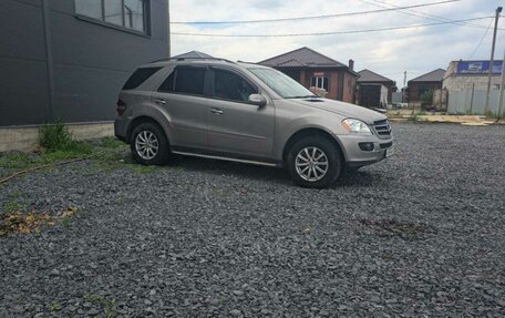 Mercedes-Benz M-Класс, 2005 год, 720 000 рублей, 2 фотография
