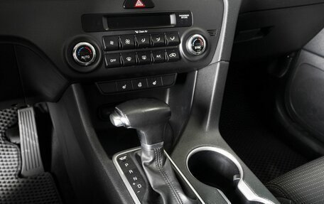 KIA Sportage IV рестайлинг, 2018 год, 2 146 000 рублей, 7 фотография