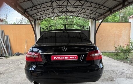 Mercedes-Benz E-Класс, 2011 год, 1 275 000 рублей, 10 фотография
