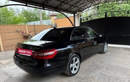 Mercedes-Benz E-Класс, 2011 год, 1 275 000 рублей, 11 фотография