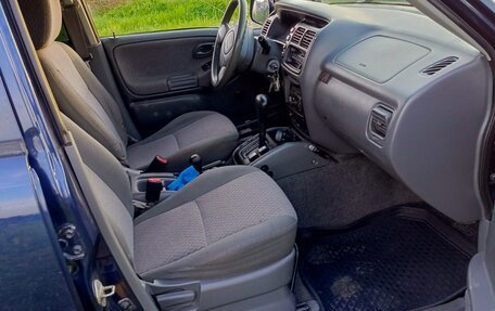 Chevrolet Tracker II, 2000 год, 385 000 рублей, 10 фотография