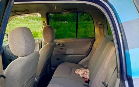 Chevrolet Tracker II, 2000 год, 385 000 рублей, 15 фотография