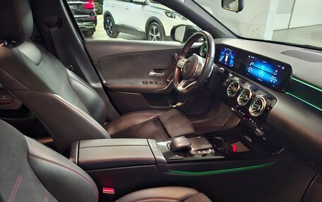 Mercedes-Benz A-Класс, 2021 год, 2 790 000 рублей, 11 фотография