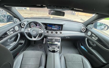 Mercedes-Benz E-Класс, 2016 год, 2 999 999 рублей, 10 фотография