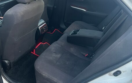 Toyota Camry, 2012 год, 1 100 000 рублей, 13 фотография