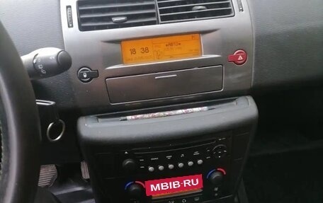 Citroen C4 II рестайлинг, 2011 год, 2 фотография