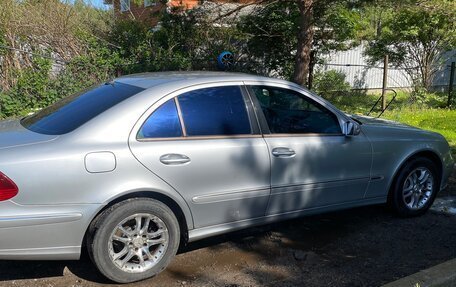 Mercedes-Benz E-Класс, 2002 год, 933 000 рублей, 3 фотография